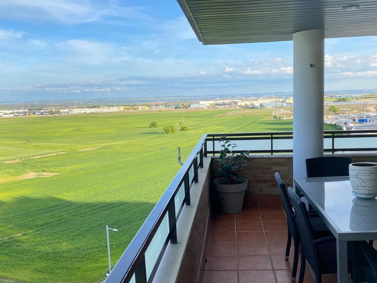 Appartamento Aires De Toledo-Parque Warner Y Madrid En Familia Esterno foto