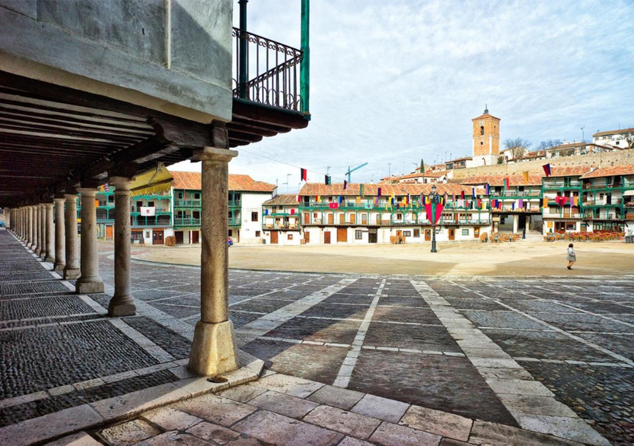 Appartamento Aires De Toledo-Parque Warner Y Madrid En Familia Esterno foto